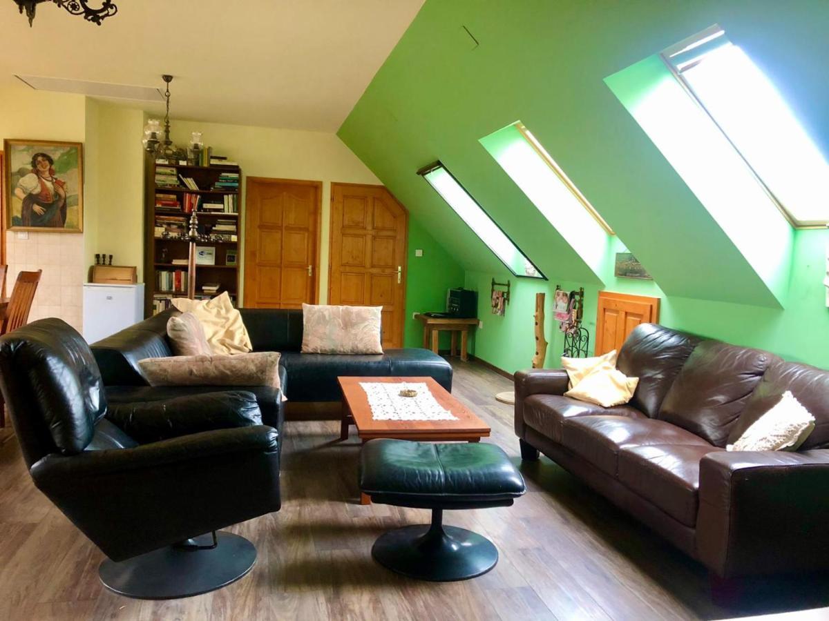 Dutch Farm In Felsolajos Apartment ภายนอก รูปภาพ